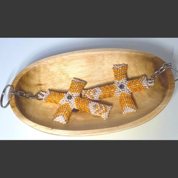 BEADED Cross Keychains - Picture 2 of 4